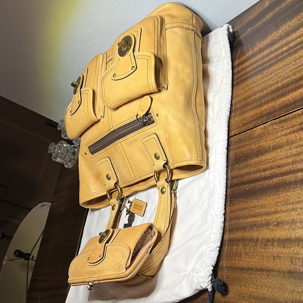 Coach ‘07 Legacy Camel Leather GiGi Tote Carryall + Full Size Camel Wallet *SET* - Picture 4 of 11